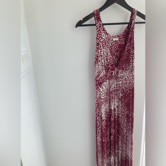 Tart Maxi dress beautiful Color/pattern and very comfortable - Picture 2 of 8